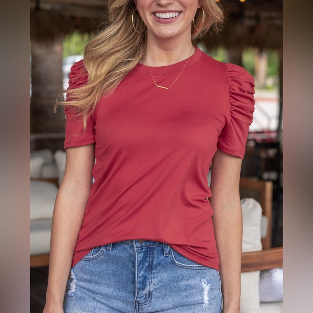 NWT Grace & Lace Live-In Ruched Sleeve Desert Clay Top Size Medium